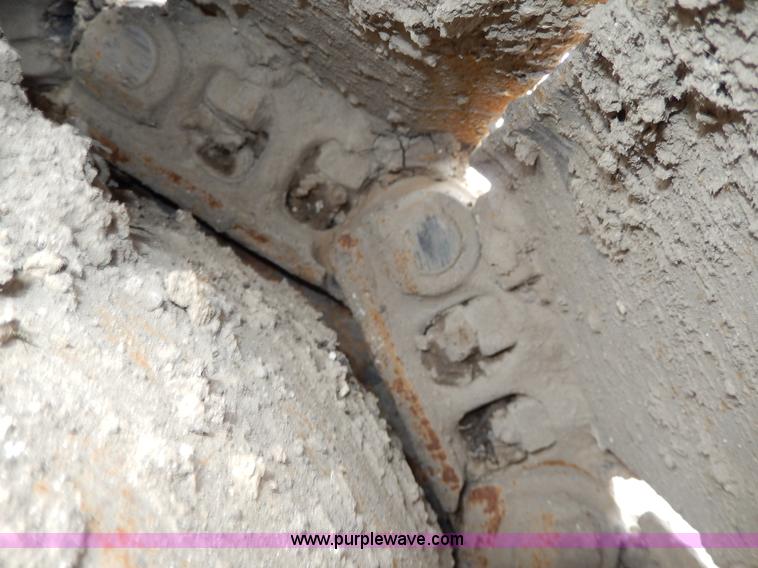 image for item D8166 2004 Caterpillar 320CL excavator