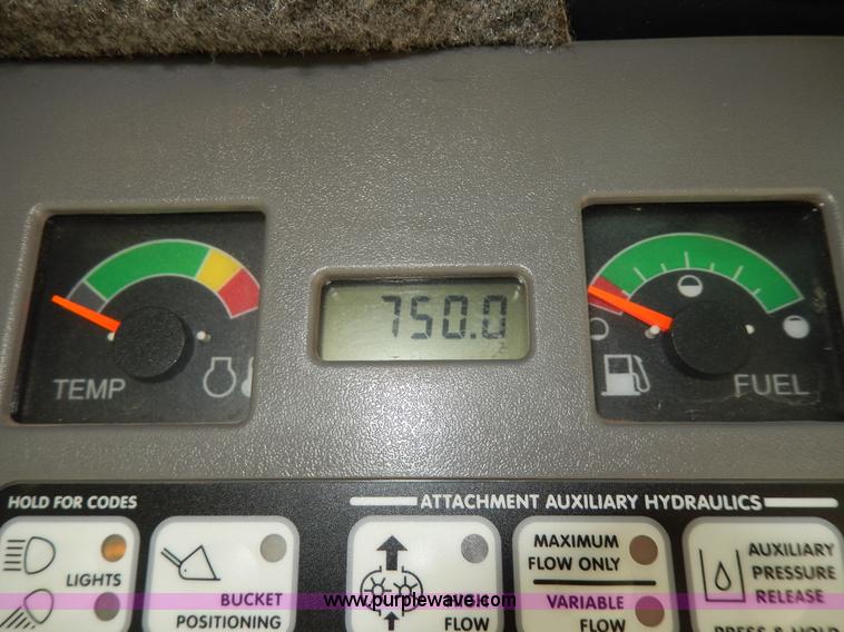 image for item D8168 2007 Bobcat T180 skid steer