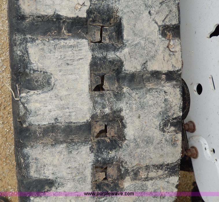 image for item D8168 2007 Bobcat T180 skid steer