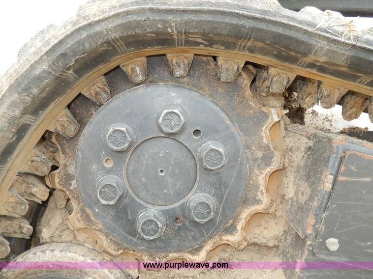 image for item D8168 2007 Bobcat T180 skid steer