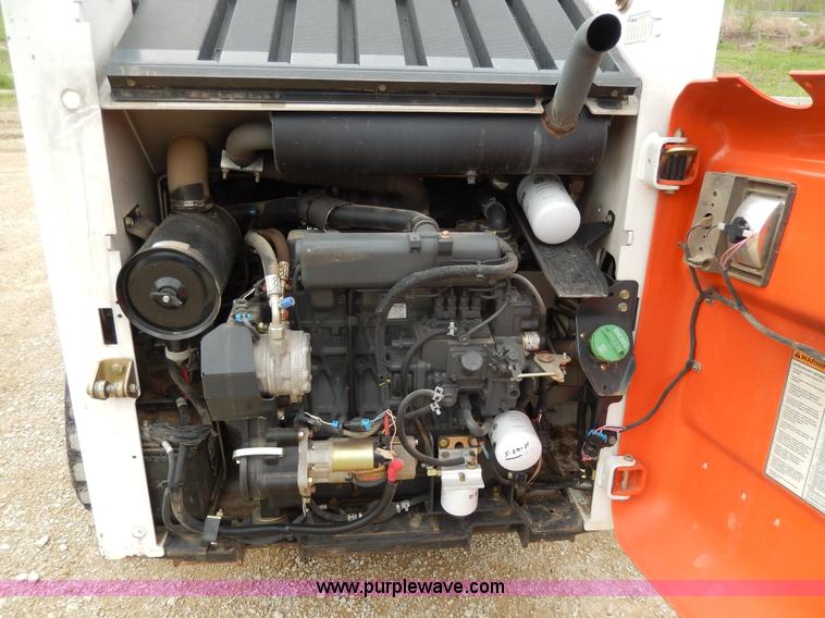 image for item D8168 2007 Bobcat T180 skid steer