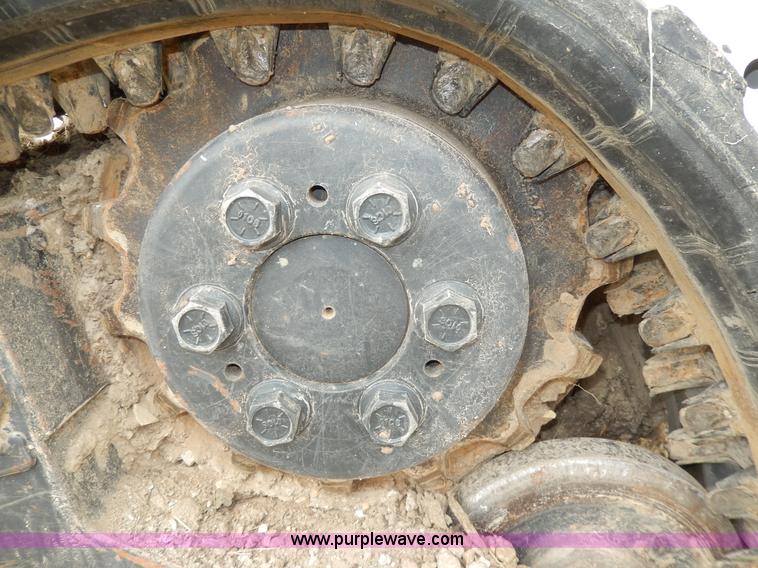 image for item D8168 2007 Bobcat T180 skid steer