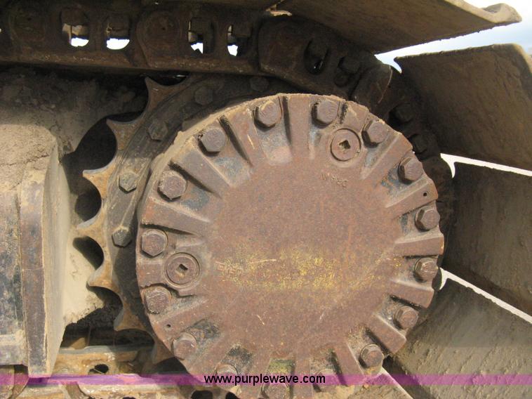 image for item E3420 2001 Caterpillar 320CL excavator