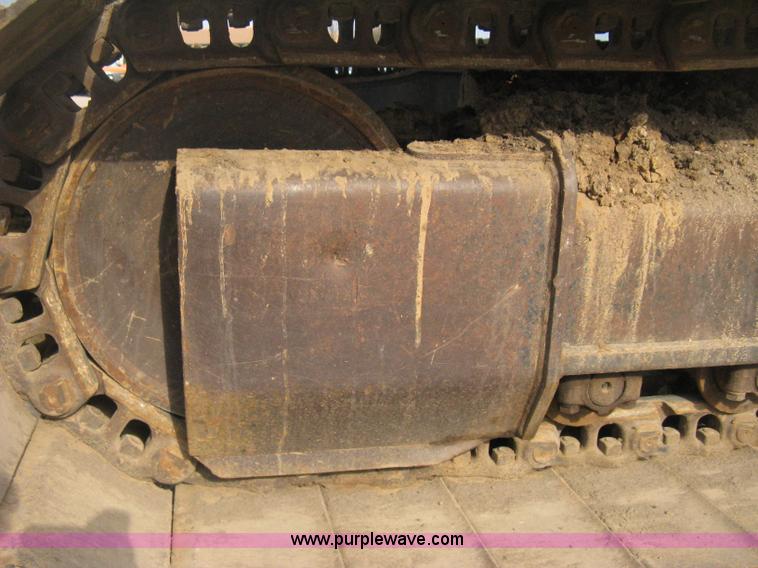 image for item E3420 2001 Caterpillar 320CL excavator