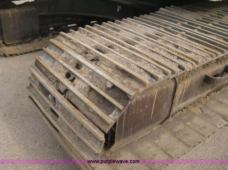 image for item E3420 2001 Caterpillar 320CL excavator