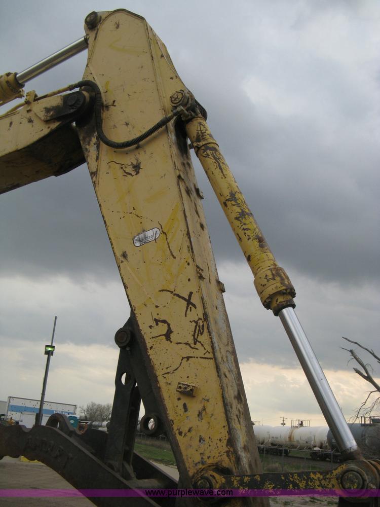 image for item E3422 2002 Kobelco SK210LC Dynamic Acera excavator
