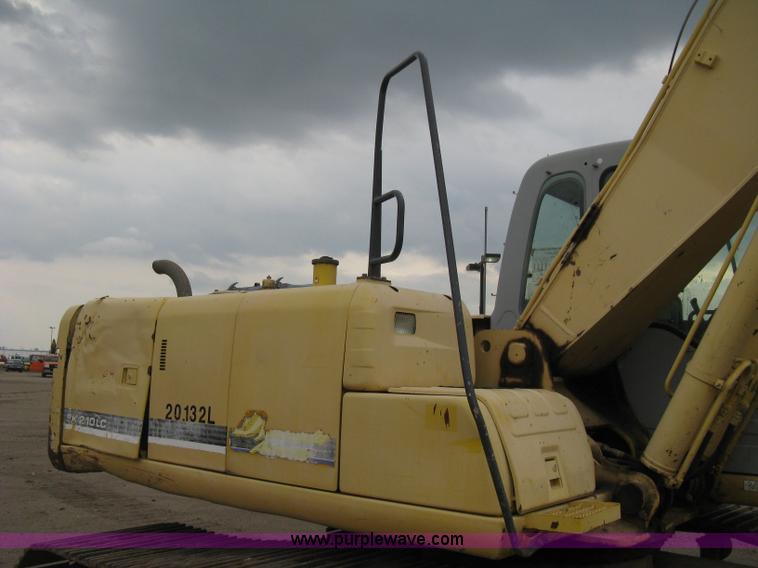 image for item E3422 2002 Kobelco SK210LC Dynamic Acera excavator