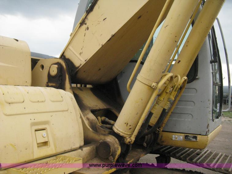 image for item E3422 2002 Kobelco SK210LC Dynamic Acera excavator
