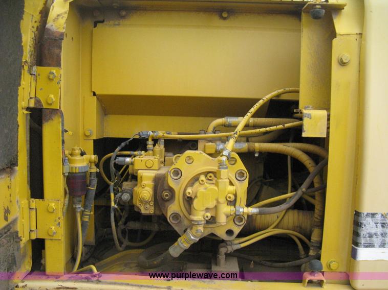 image for item E3422 2002 Kobelco SK210LC Dynamic Acera excavator