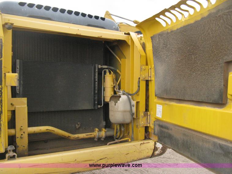 image for item E3422 2002 Kobelco SK210LC Dynamic Acera excavator