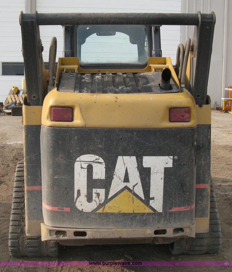 image for item E3424 2005 Caterpillar 257B Turbo skid steer