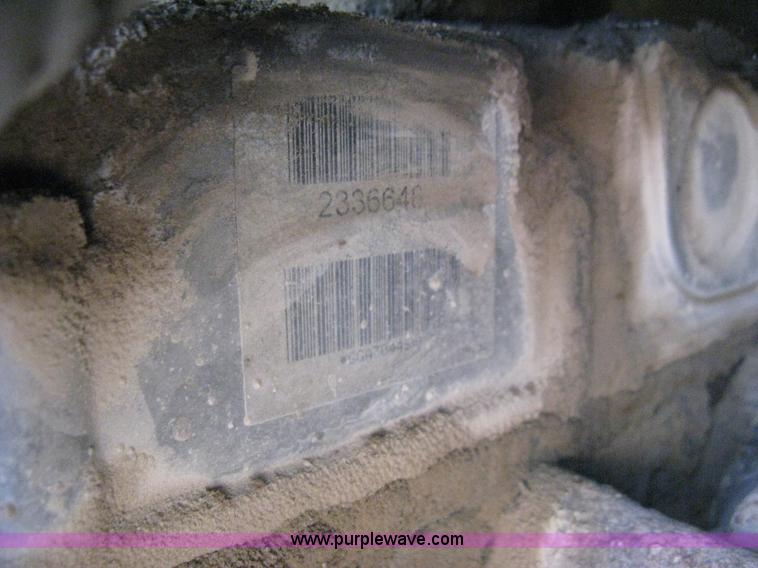 image for item E3424 2005 Caterpillar 257B Turbo skid steer