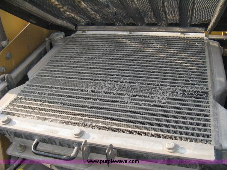 image for item E3424 2005 Caterpillar 257B Turbo skid steer