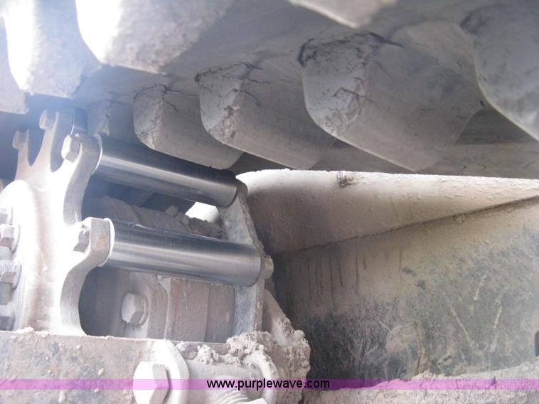 image for item E3424 2005 Caterpillar 257B Turbo skid steer