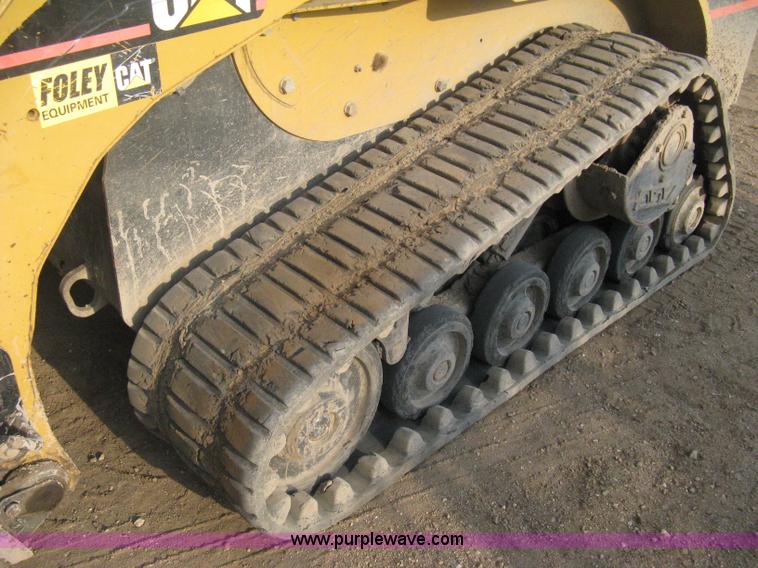 image for item E3424 2005 Caterpillar 257B Turbo skid steer