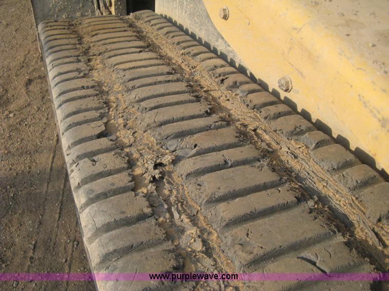 image for item E3424 2005 Caterpillar 257B Turbo skid steer