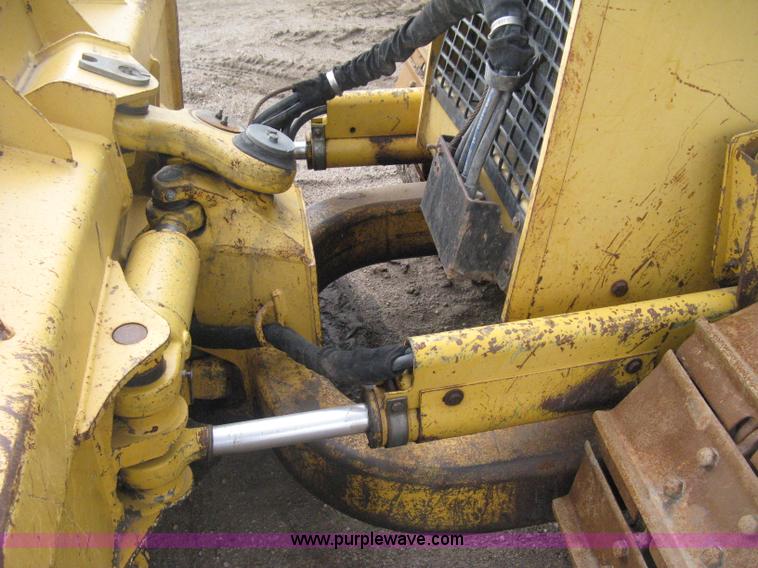 image for item E3425 1998 John Deere 650G Series IV dozer