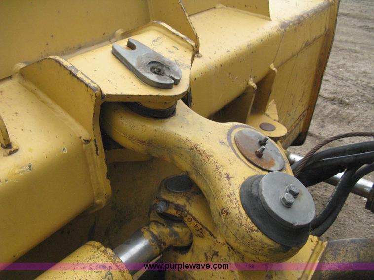 image for item E3425 1998 John Deere 650G Series IV dozer