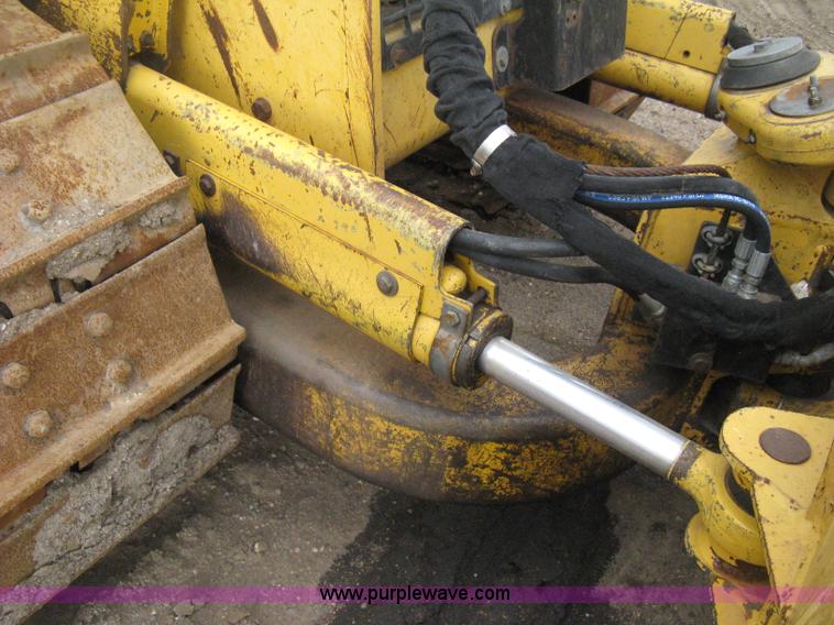 image for item E3425 1998 John Deere 650G Series IV dozer