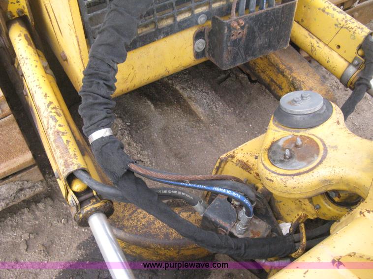 image for item E3425 1998 John Deere 650G Series IV dozer