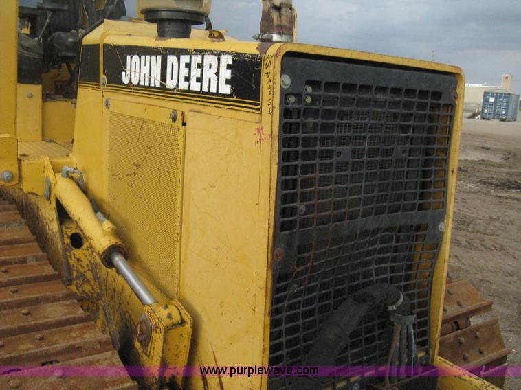 image for item E3425 1998 John Deere 650G Series IV dozer