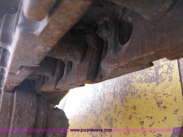 image for item E3425 1998 John Deere 650G Series IV dozer