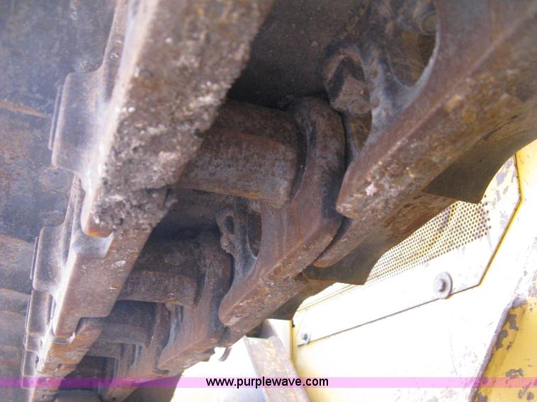 image for item E3425 1998 John Deere 650G Series IV dozer