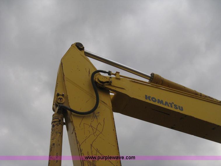 image for item E3429 1999 Komatsu PC200LC-6 Advance excavator