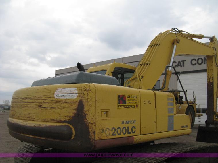 image for item E3429 1999 Komatsu PC200LC-6 Advance excavator