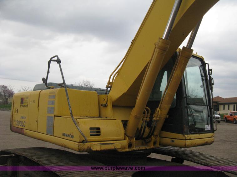 image for item E3429 1999 Komatsu PC200LC-6 Advance excavator