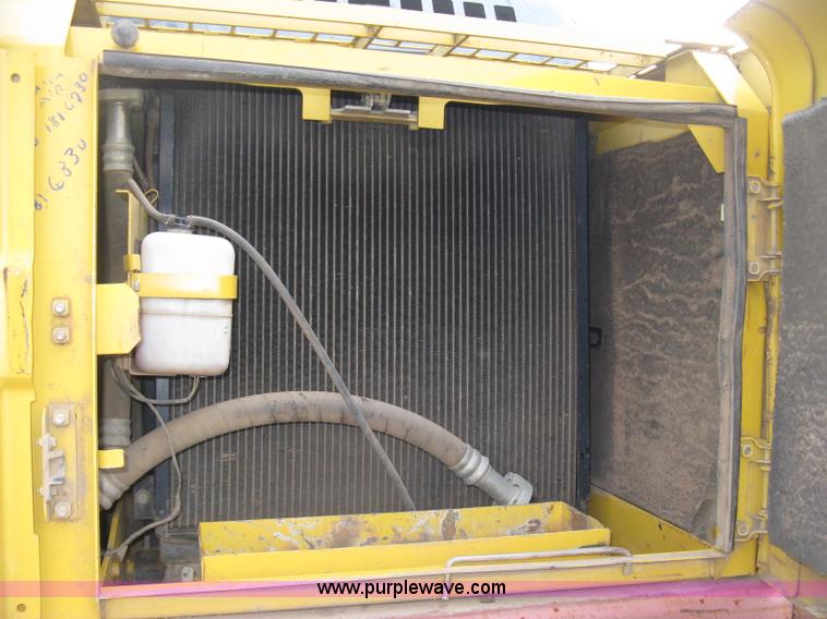 image for item E3429 1999 Komatsu PC200LC-6 Advance excavator