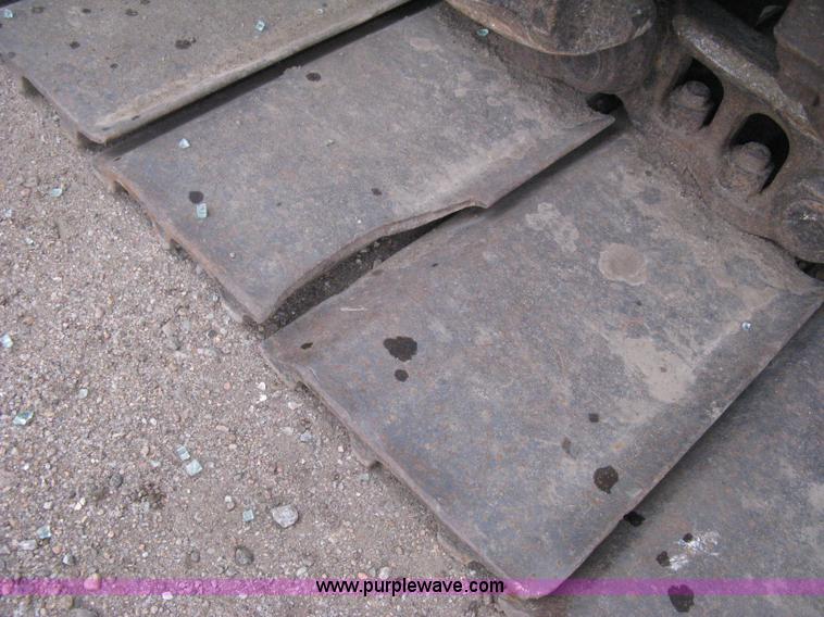 image for item E3429 1999 Komatsu PC200LC-6 Advance excavator