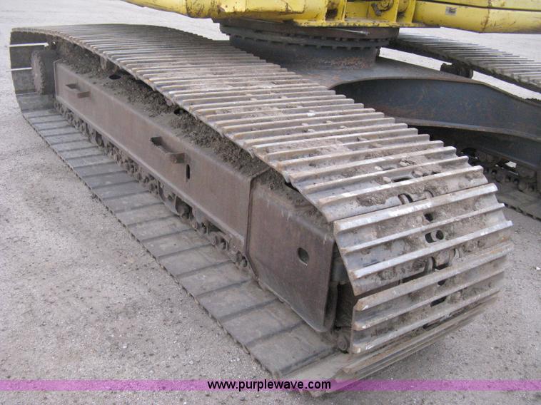 image for item E3429 1999 Komatsu PC200LC-6 Advance excavator