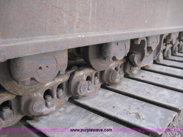 image for item E3429 1999 Komatsu PC200LC-6 Advance excavator