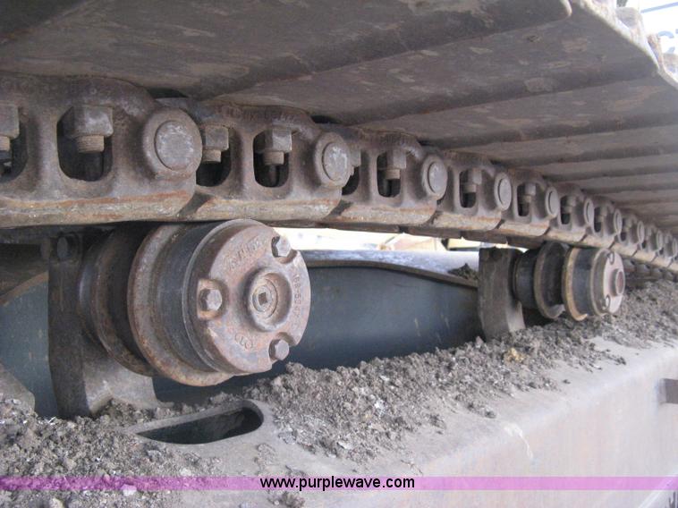 image for item E3429 1999 Komatsu PC200LC-6 Advance excavator