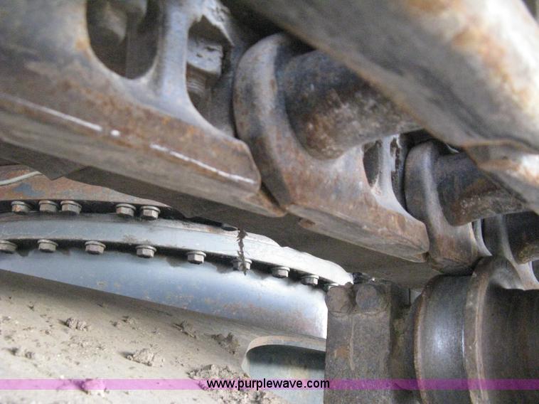 image for item E3429 1999 Komatsu PC200LC-6 Advance excavator