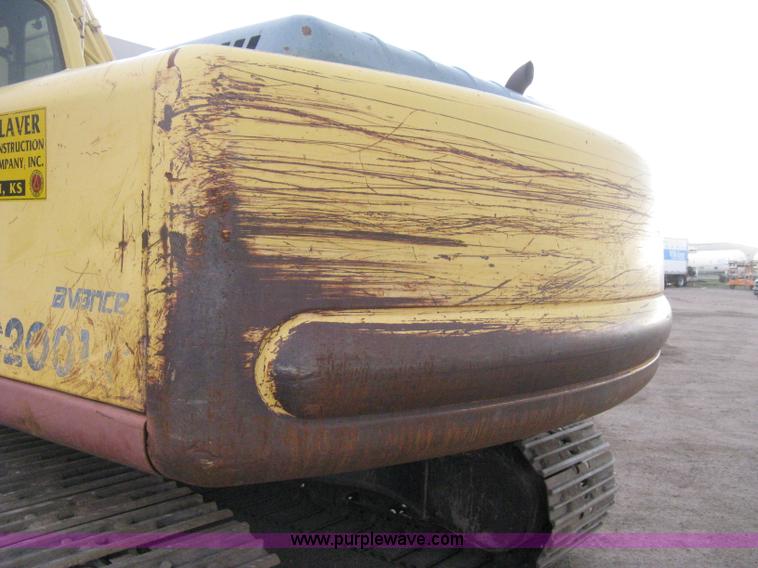 image for item E3429 1999 Komatsu PC200LC-6 Advance excavator