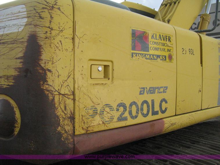 image for item E3429 1999 Komatsu PC200LC-6 Advance excavator