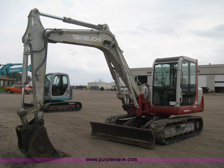 image for item E3430 2002 Takeuchi TB070 compact excavator