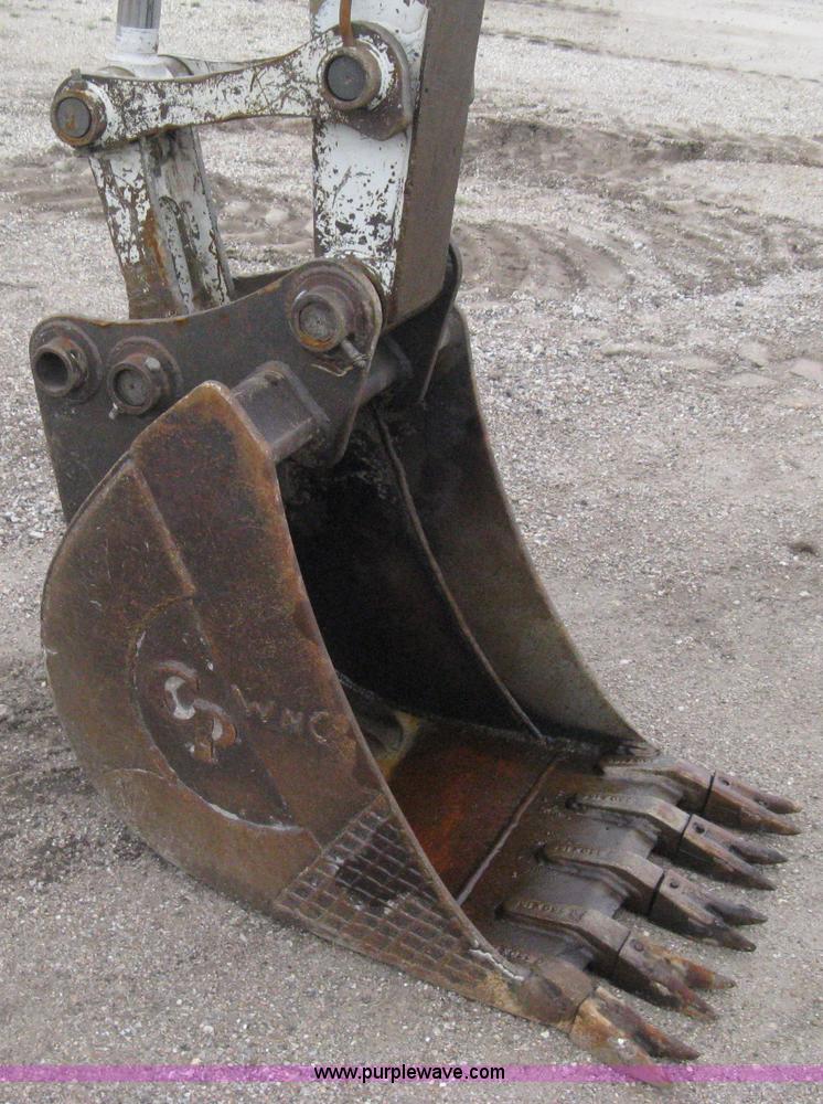 image for item E3430 2002 Takeuchi TB070 compact excavator