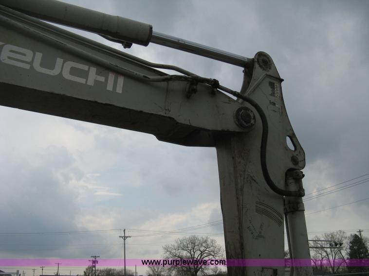 image for item E3430 2002 Takeuchi TB070 compact excavator