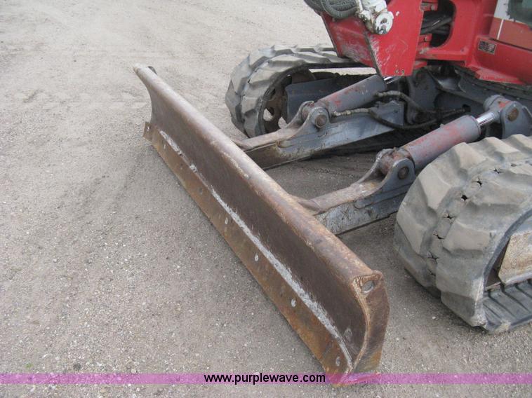 image for item E3430 2002 Takeuchi TB070 compact excavator