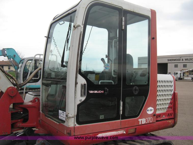 image for item E3430 2002 Takeuchi TB070 compact excavator