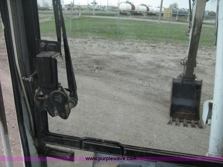 image for item E3430 2002 Takeuchi TB070 compact excavator