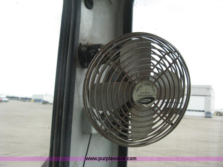 image for item E3430 2002 Takeuchi TB070 compact excavator