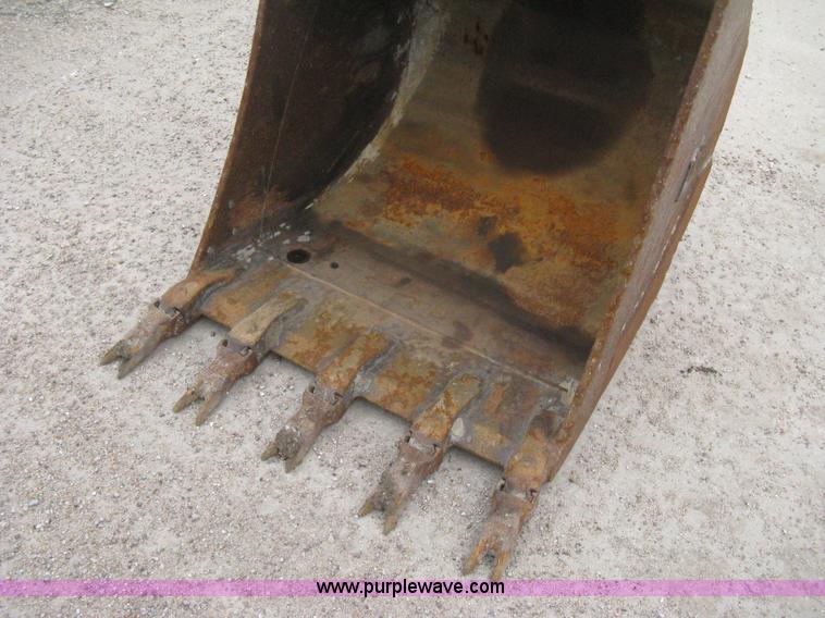 image for item E3431 1999 Kobelco 70SR midi excavator