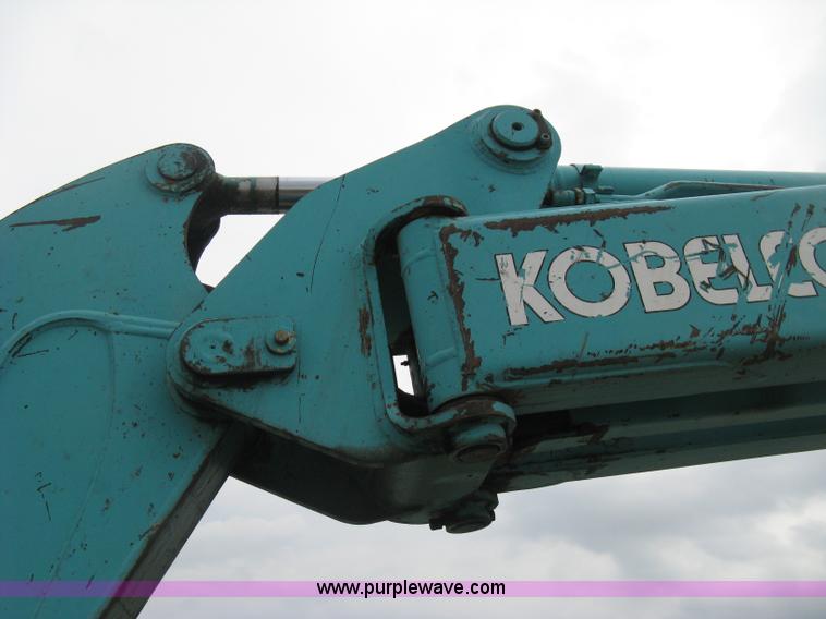 image for item E3431 1999 Kobelco 70SR midi excavator