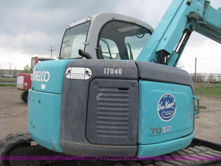image for item E3431 1999 Kobelco 70SR midi excavator