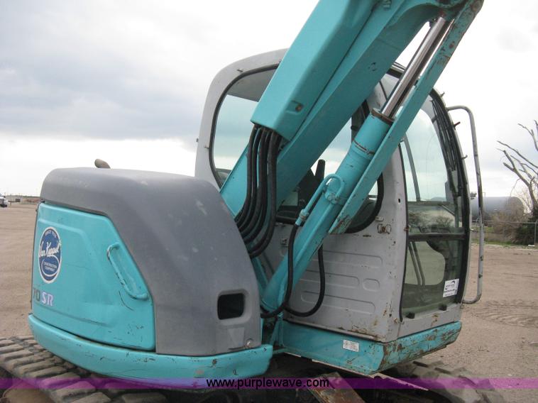 image for item E3431 1999 Kobelco 70SR midi excavator