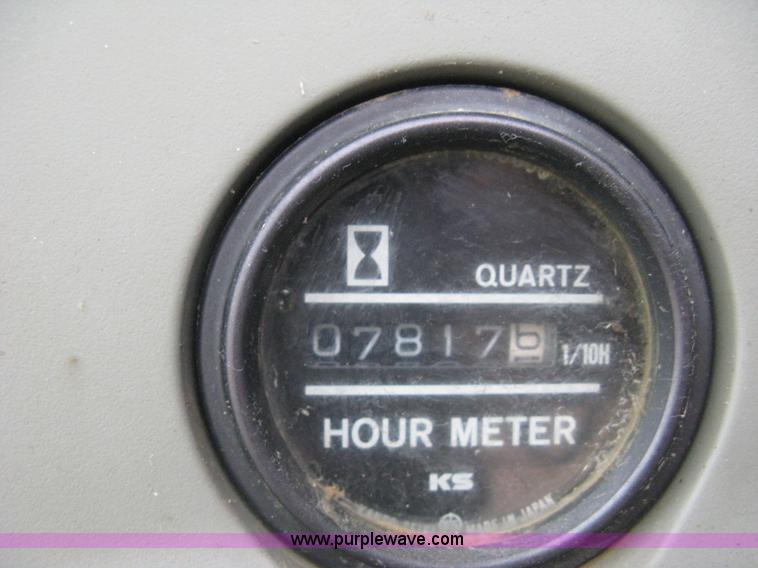 image for item E3431 1999 Kobelco 70SR midi excavator